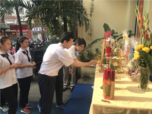 Lễ Giỗ Quốc tổ Hùng Vuơng (mùng 10 tháng 3)